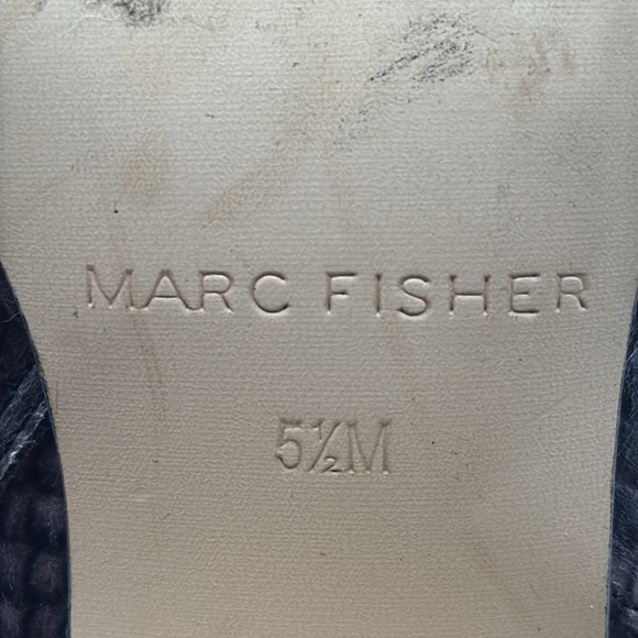 Marc Fisher Snakeskin Pointy Ankle Boots Size Size 5.5 MCA7041K - Picture 7 of 7